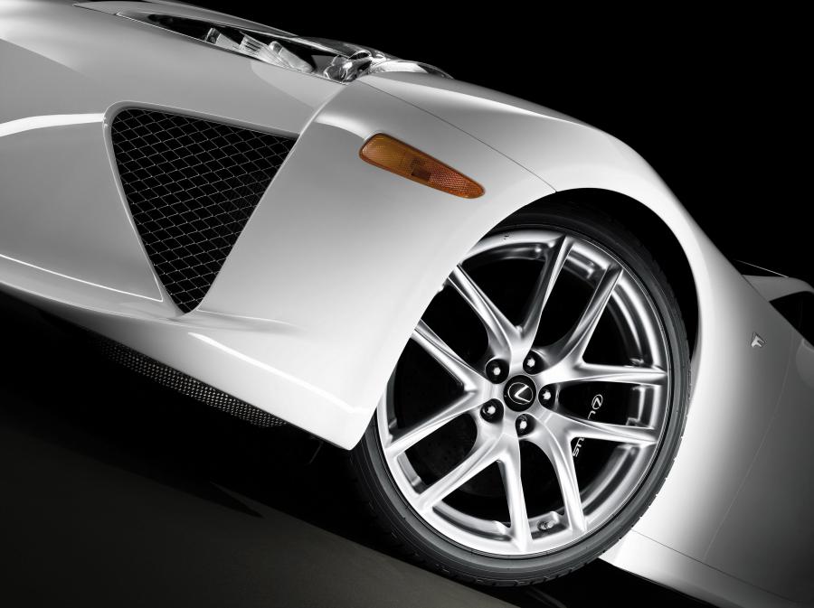  Lexus LF-A 2010 года  (фото 68 из 213)